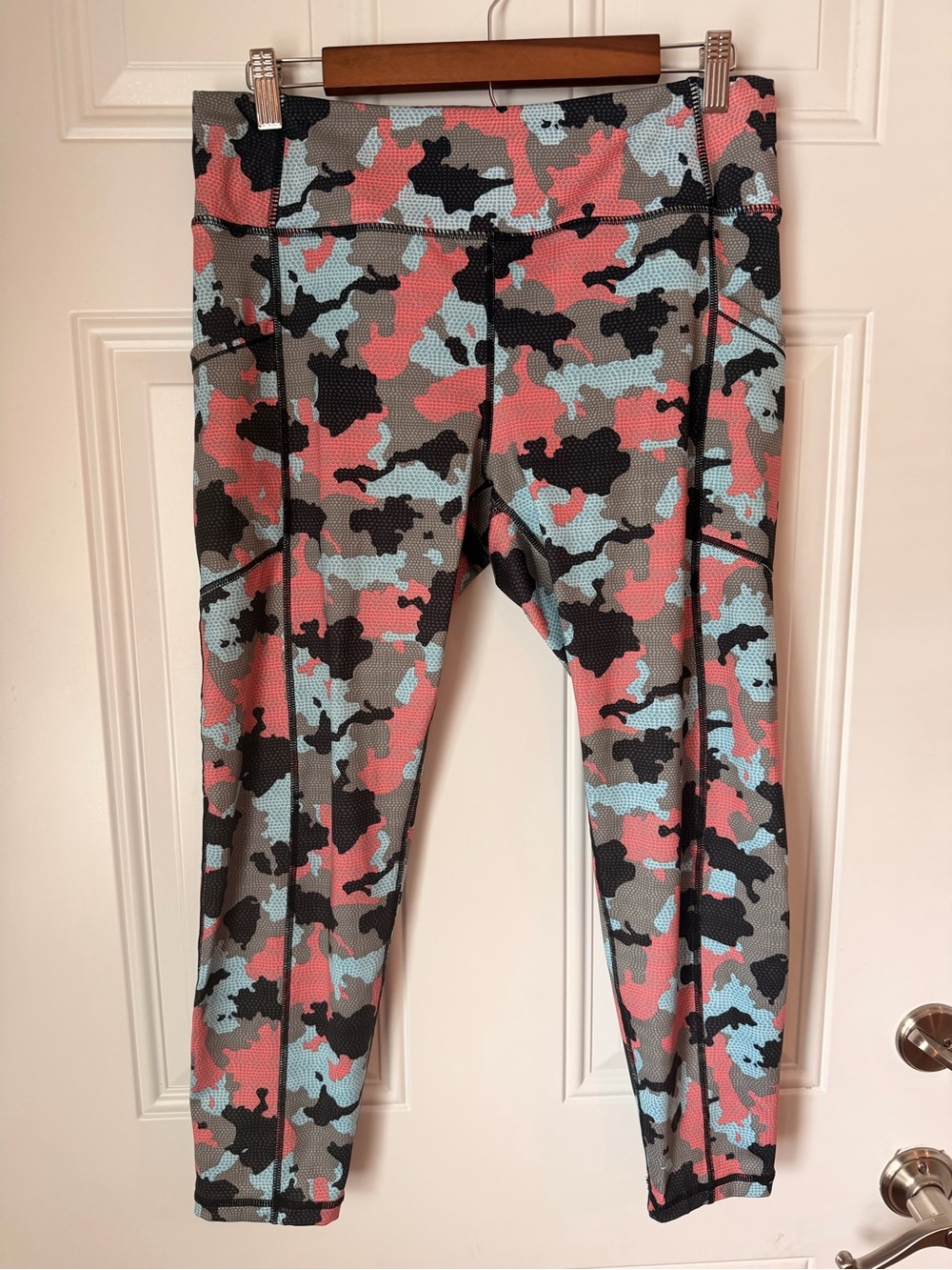 Pro Player Pink, Light Blue & Black Camo Leggings